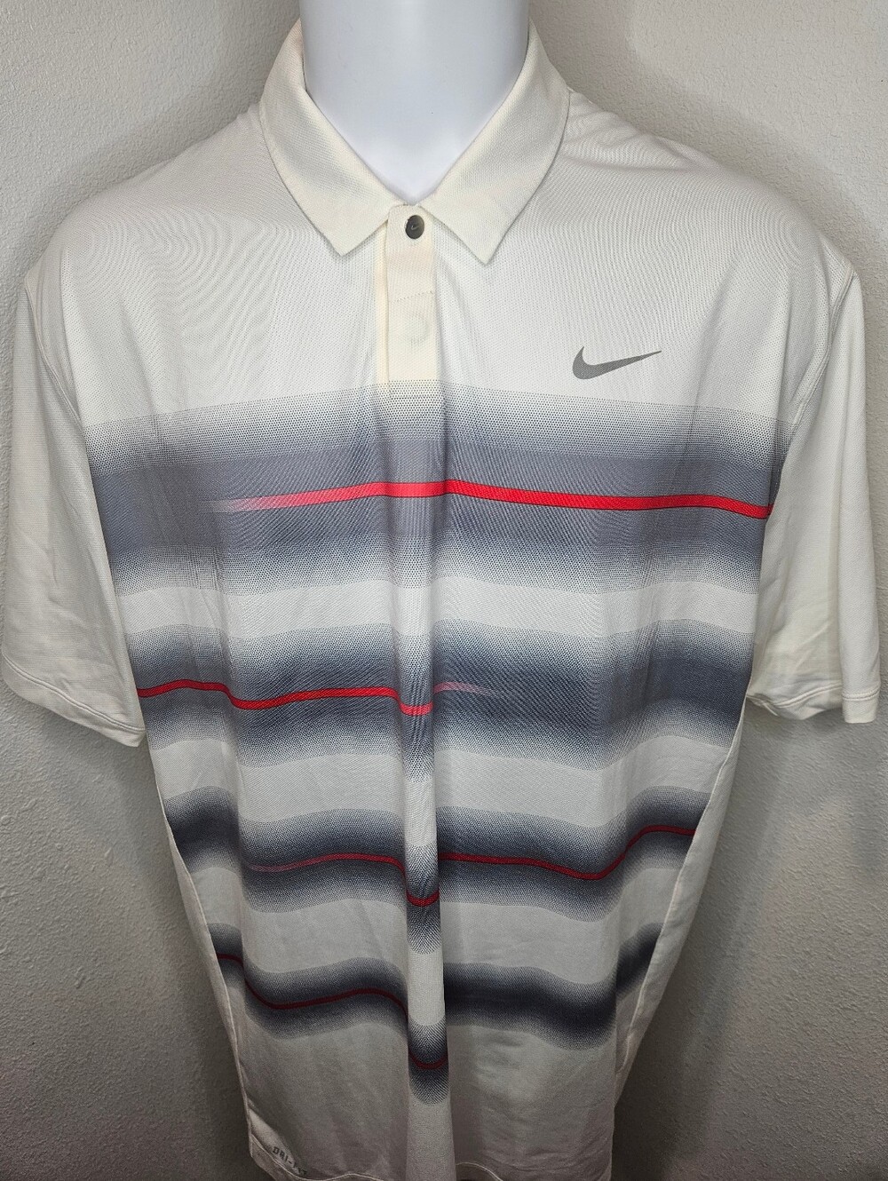 Nike Tiger Woods Collection Men's XXL striped Polo